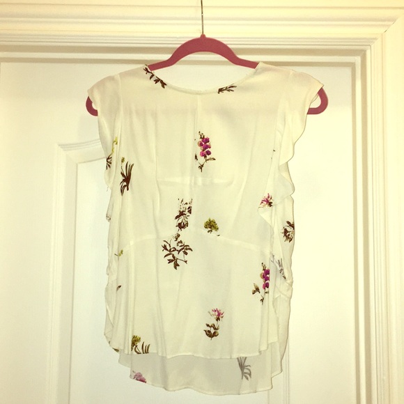 RACHEL Rachel Roy Tops - Rachel Roy ivory blouse with flowers.